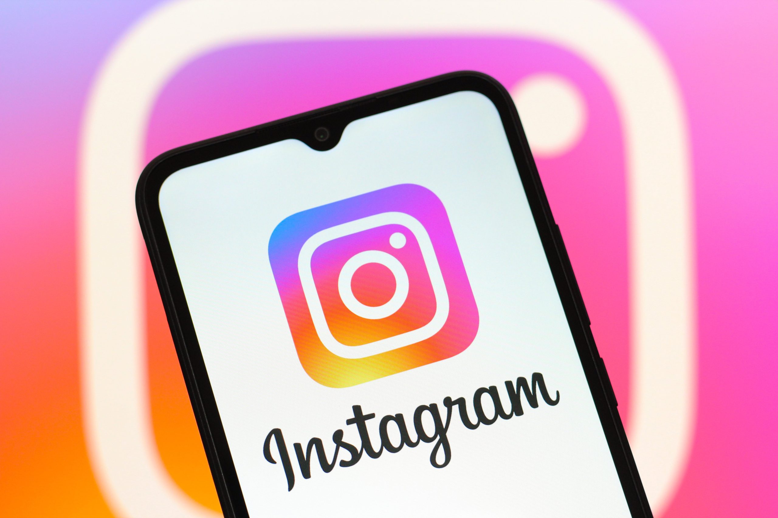 Instagram पर लाइव स्ट्रीमिंग पर नए नियम: अब हर कोई नहीं कर पाएगा लाइव